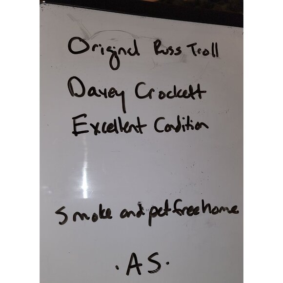 Vintage Russ Troll Doll With Red Outfit & Santa Hat Davey Crockett - Picture 9 of 9